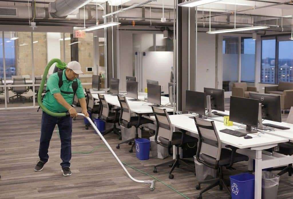 The Link Between Office Cleanliness and Employee Health