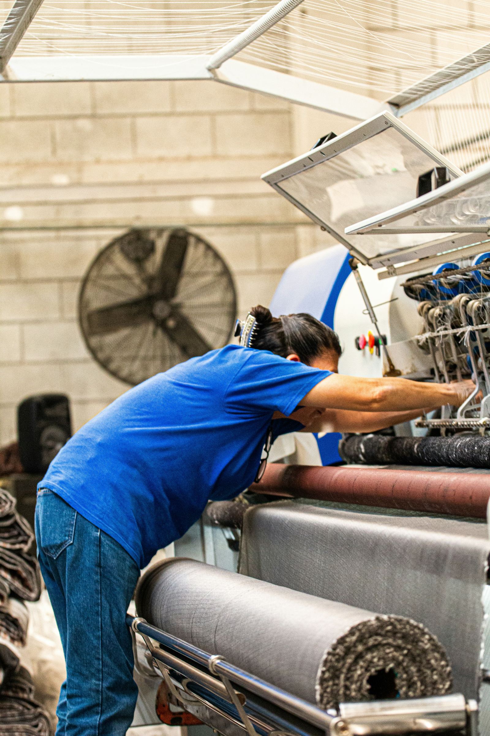 ABS technician demonstrating state-of-the-art carpet cleaning technology
